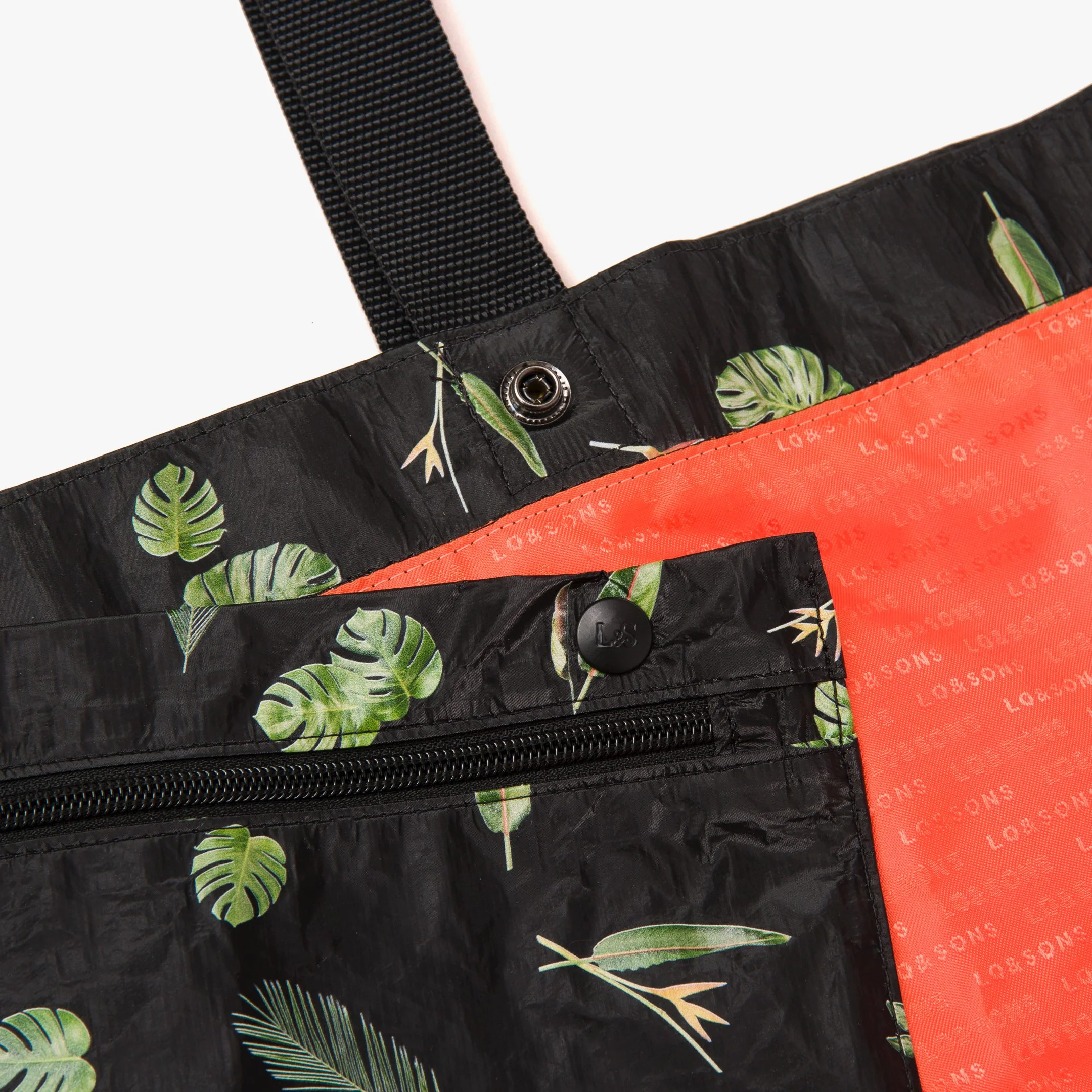 Del Mar Packable Tote Large - Tyvek - Leaf Print - Image 5