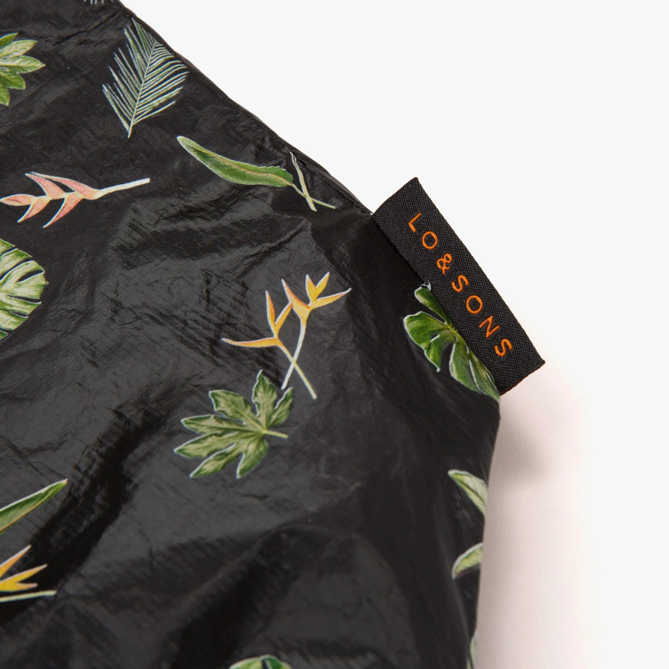 Del Mar Packable Tote Large - Tyvek - Leaf Print - Image 7