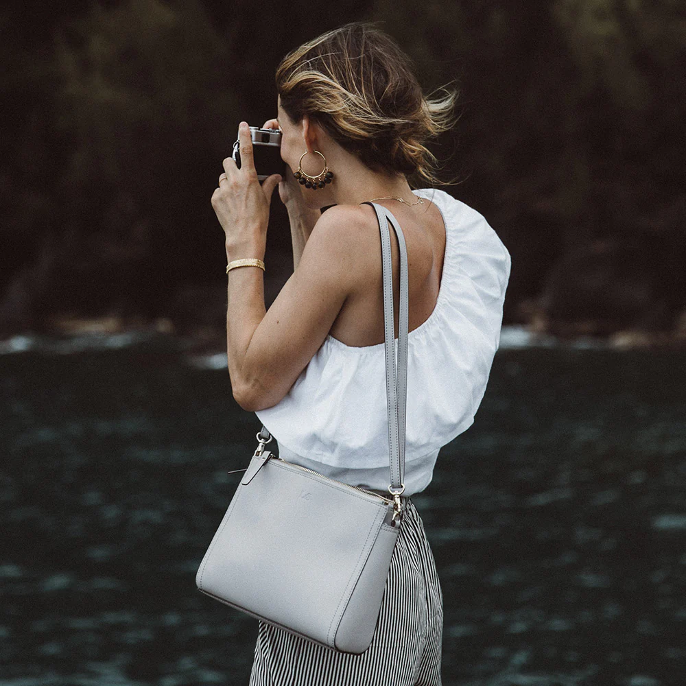 Pearl - Saffiano Leather - Light Grey / Gold / Grey - Image 4